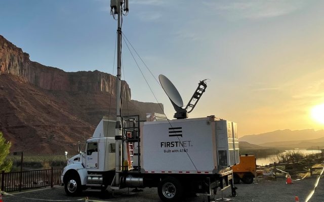 FirstNet SatCOLT satellite backhaul unit deployed in the field near Moab, Utah